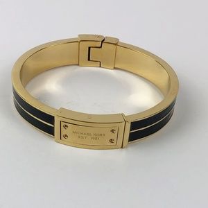 MICHAEL KORS WOMEN' BRACELET. UEC .WELCOME OFFERS